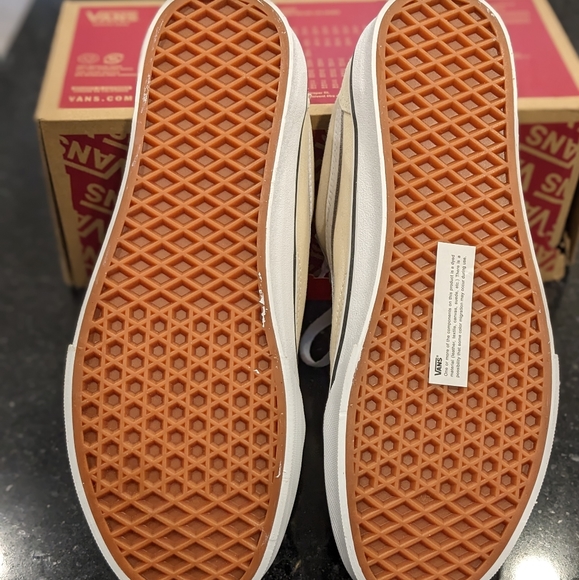 Vans Old Skool Turtle Dove True White Skate Shoe Women Size 9 1/2 Mens 8 Nwt ❤️ - Picture 4 of 6